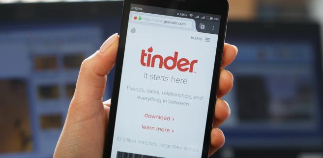 Aplikacja randkowa, taka jak Tinder