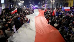 Demonstracja na Krakowskim Przedmieściu w Warszawie