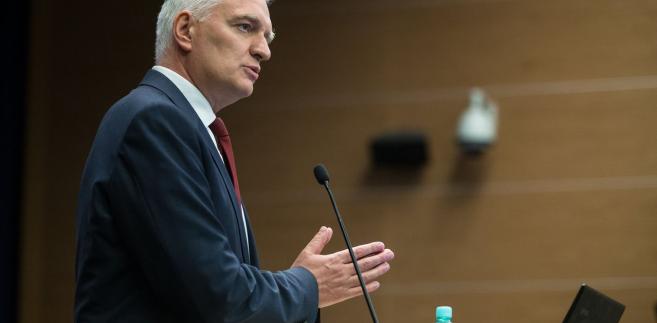 Wicepremier przypomniał, że od 1 stycznia 2019 r. ruszą podwyżki dla pracowników uczelni.